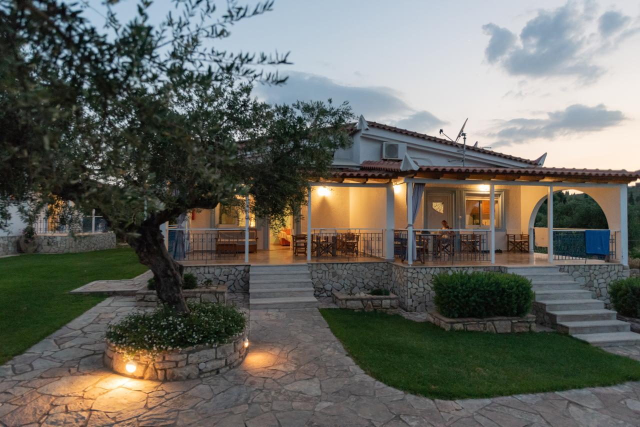 Villa Tasos Koutsoubos Koróni 외부 사진